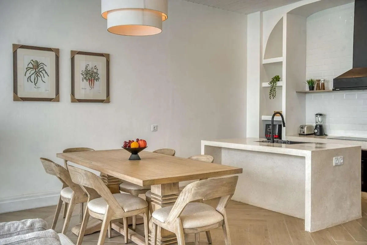 Brand New 4Br Colonial Retreat In Berawa, Canggu 0*,